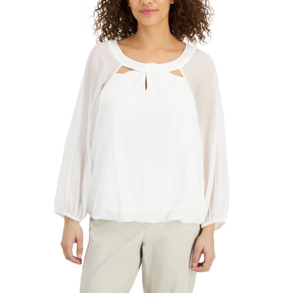 JM Collection Metallic Detail Keyhole Top